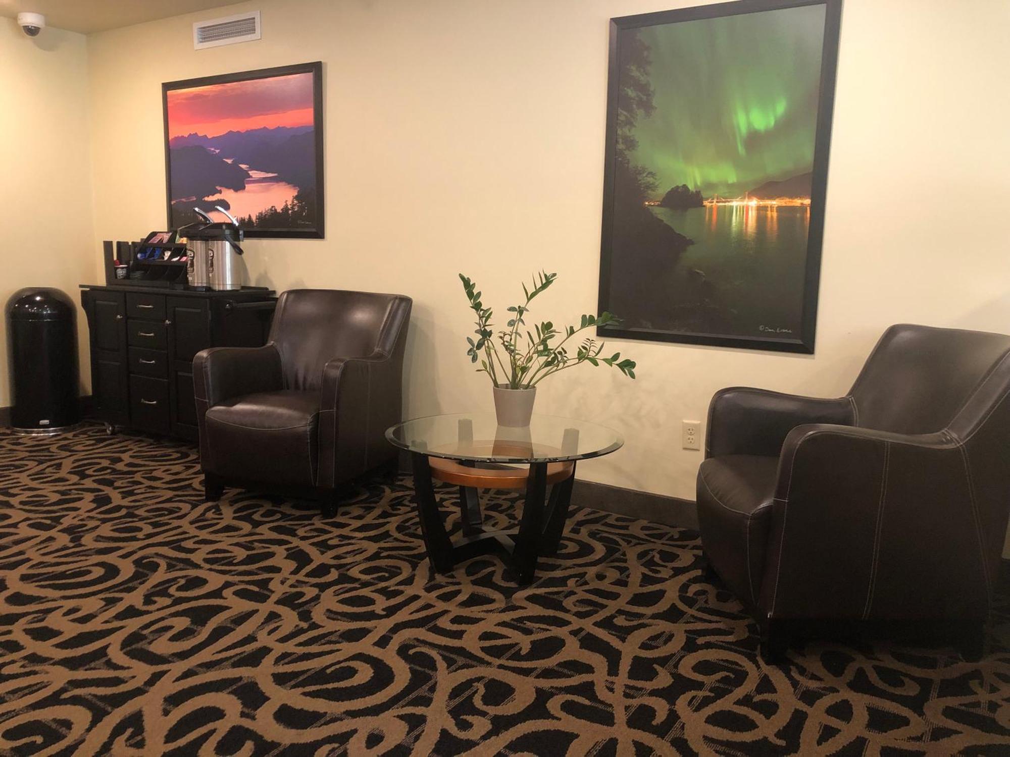 Aspen Suites Hotel Sitka Exterior photo
